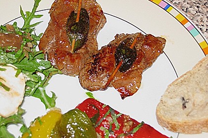 Kalbsschnitzel mit Schinken und Salbei 2