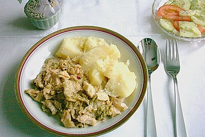 Wirsing in Sahnesauce