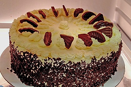 Buttercremetorte von Oma 48