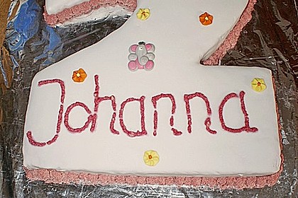 Buttercremetorte von Oma 50