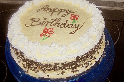 Buttercremetorte von Oma 10