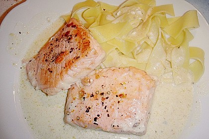 Albertos Lachsfilet mit Asti Spumante 3