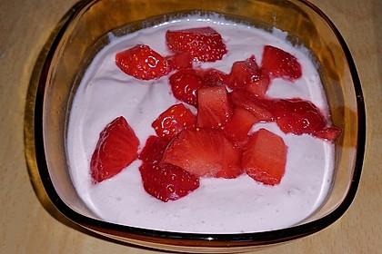 Erdbeer - Mascarpone - Creme 12