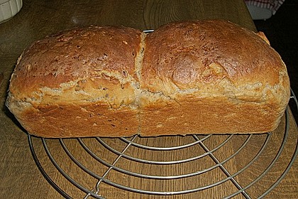 Buttermilch - Mischbrot 51
