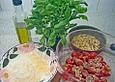 Spaghetti mit Cocktailtomaten und Oliven