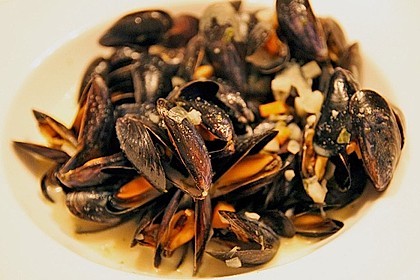 Muscheln in Weißwein 8