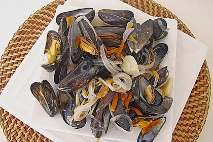 Muscheln in Weißwein 10