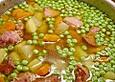 Herzhafte Erbsensuppe mit Kassler