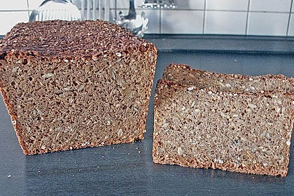 Herzhaftes Vollkornbrot