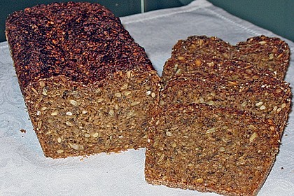 Herzhaftes Vollkornbrot 1