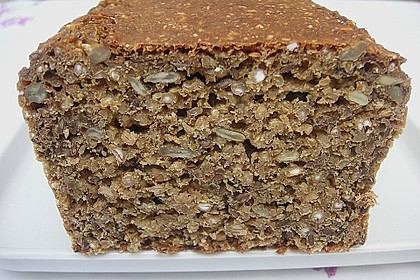 Herzhaftes Vollkornbrot 18