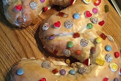 Hefeteig für Zopfbrot, Schnecken oder Figuren 24