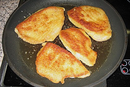 Putenschnitzel mit Knusperkruste