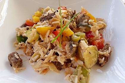 Bunte, mediterrane Gemüsepfanne mit Reis 2