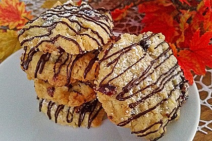 Macadamia - Cranberry Cookies 1