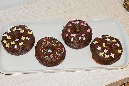 Donuts mit Schokolade 2