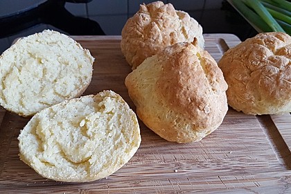 Dinkel-Quark-Brötchen 13