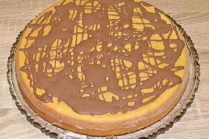 Einfacher Marzipankuchen mit zwei Zutaten 1