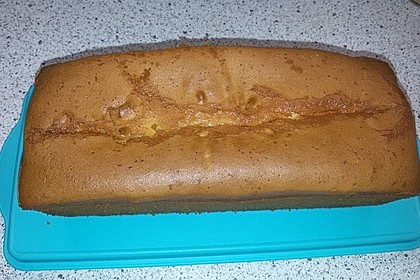 Einfacher Marzipankuchen mit zwei Zutaten 5
