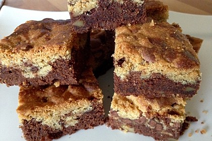 Brookies - Brownies mit knuspriger Cookie-Kruste 16