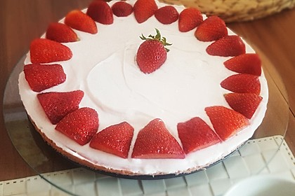 Erdbeer-Blechkuchen mit Cream Cheese Frosting 2