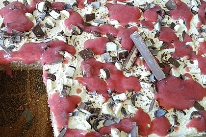 Erdbeer-Blechkuchen mit Cream Cheese Frosting 8