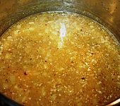 Milde Linsensuppe mit Curry und Schafsk&auml;se (Bild)