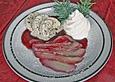 Lebkuchenparfait mit Rotweinbirne
