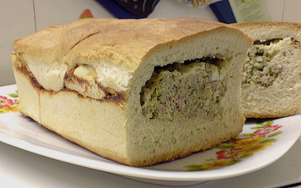 Gefülltes Weißbrot