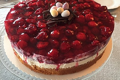 Frische Himbeertorte mit Schmand 63
