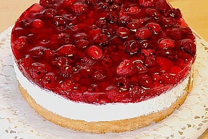 Frische Himbeertorte mit Schmand 3