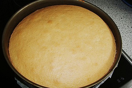 Frische Himbeertorte mit Schmand 82