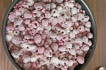Frische Himbeertorte mit Schmand 80