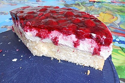 Frische Himbeertorte mit Schmand 77