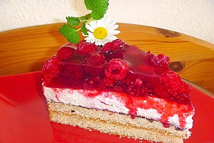 Frische Himbeertorte mit Schmand 41