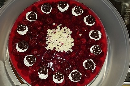 Frische Himbeertorte mit Schmand 37