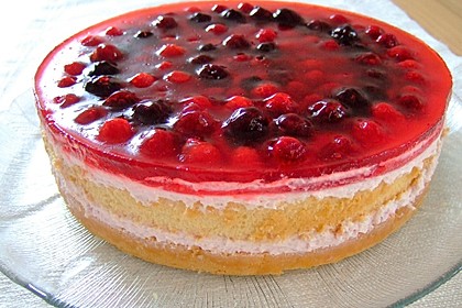 Frische Himbeertorte mit Schmand 6