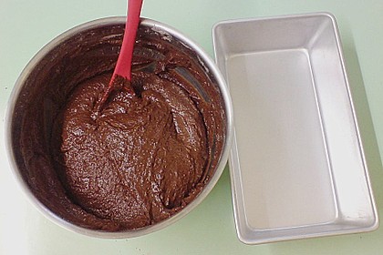 Schnelles Schokoladenbrot ohne Ei 3