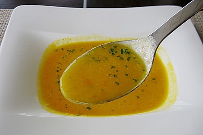 Möhren - Ingwer - Honig Suppe 25