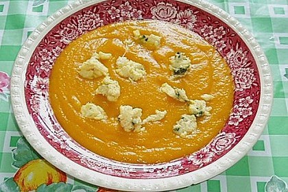 Karottensuppe mit Kr&auml;uter - Eierstich