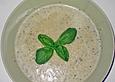 Zucchinicremesuppe mit Basilikum