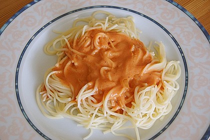 Makkaroni in Tomatensahneso&szlig;e 6