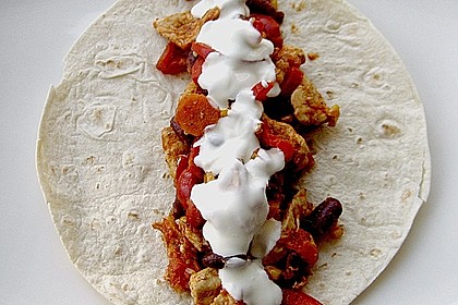 Mexikanische Tortilla - Wraps mit Hähnchenfüllung 2