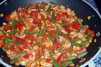 Mexikanische Tortilla - Wraps mit Hähnchenfüllung 22