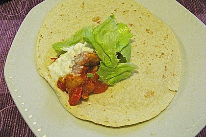 Mexikanische Tortilla - Wraps mit Hähnchenfüllung 28
