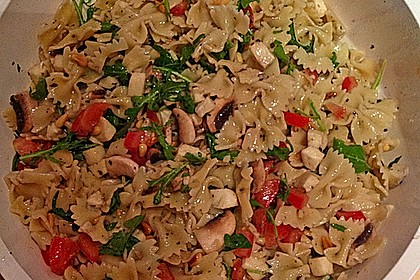 Mozzarella - Nudel Salat 9