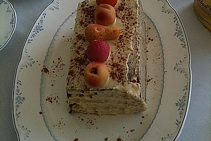 Flaumiger Schoko - Nuss - Kuchen mit Joghurt 4