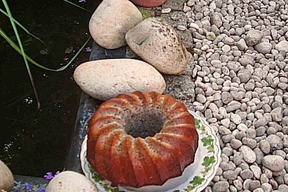 Flaumiger Schoko - Nuss - Kuchen mit Joghurt 2