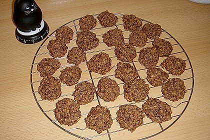 Nuss - Schokoladen - Plätzchen 7