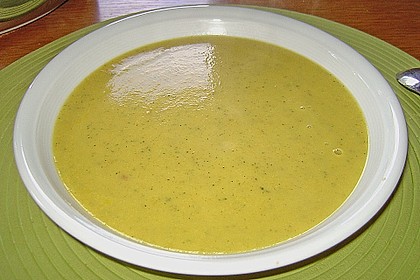 Zucchini - Curry Rahmsuppe